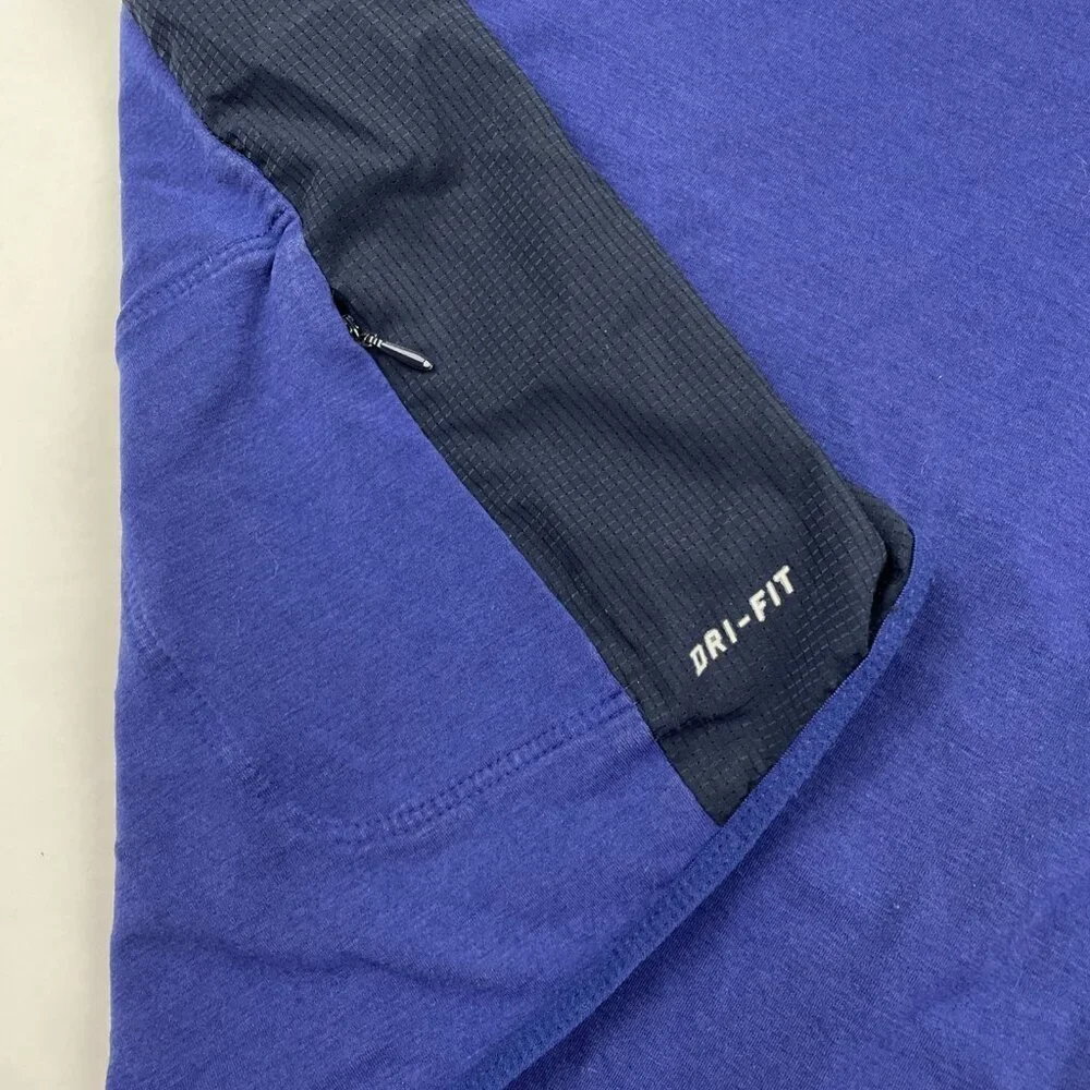 Nike Running Dri-Fit T-Shirt Men’s L Long Sleeve Thumbholes Active V-Stitched
